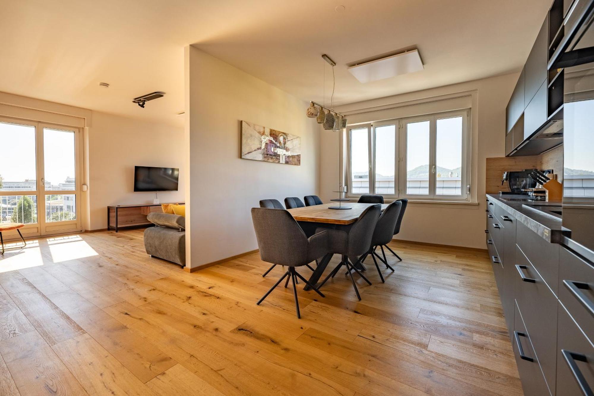 Tamliving Center Luxury 4 Rooms Smart Tv Kitchen Great View Graz Kültér fotó